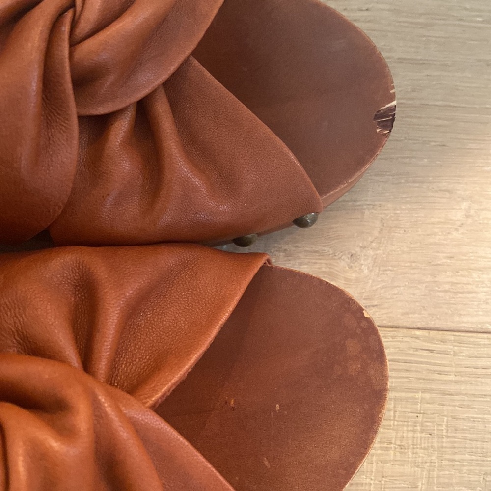 Anthropologie - Kelsi Dagger, leather, wooden clog sandal. Size US 8, Euro 38.5 - Picture 8 of 8